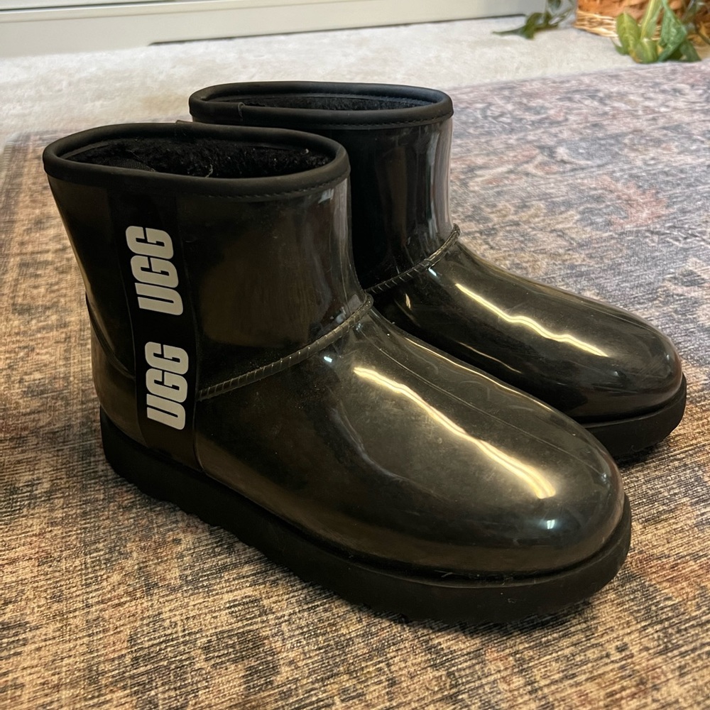 Black UGG boots. Size 8, waterproof on the outside.